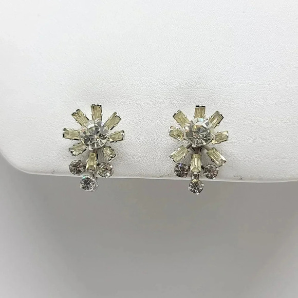 Coro Silver Tone Rhinestone Floral Adjustable Screwback Earrings Vintage - Picture 1 of 5
